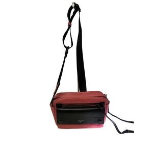 T Tahari Logo Leather Crossbody Bag Pink